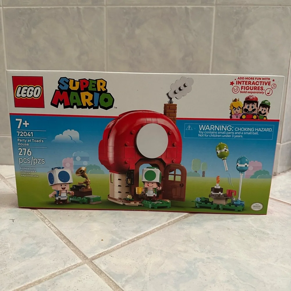 Sealed Lego Super Mario Party at Toad's House Set 72041